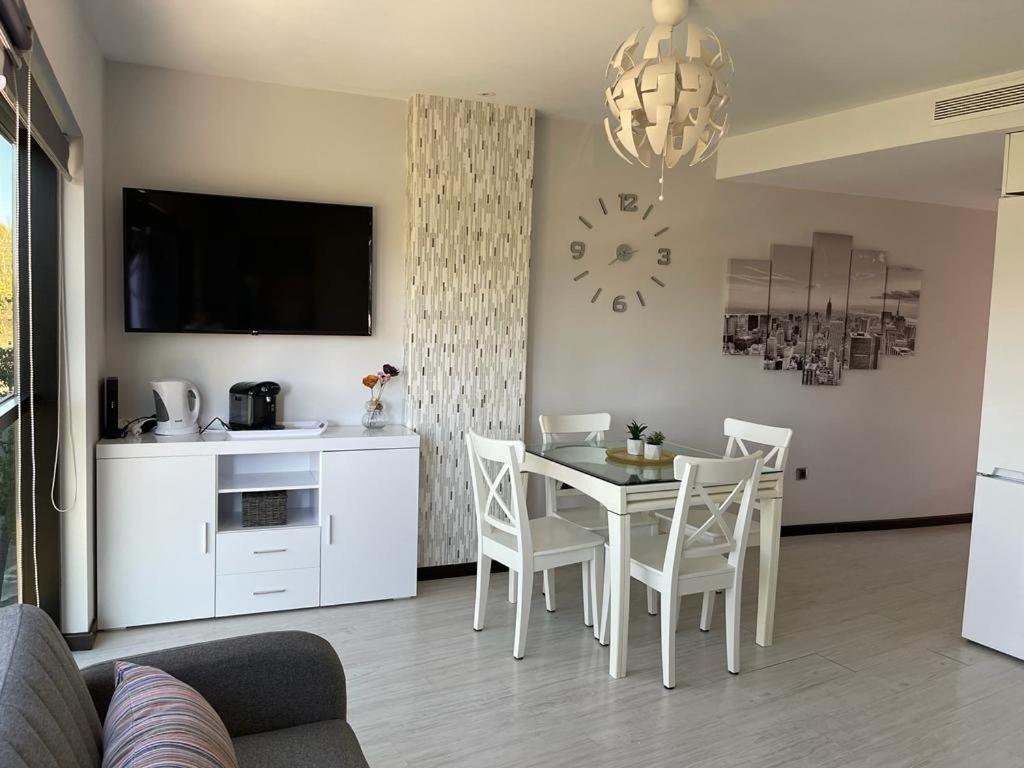 Tecnocordoba II Aparcamiento Privado Gratuito Y Piscina Leilighet Eksteriør bilde